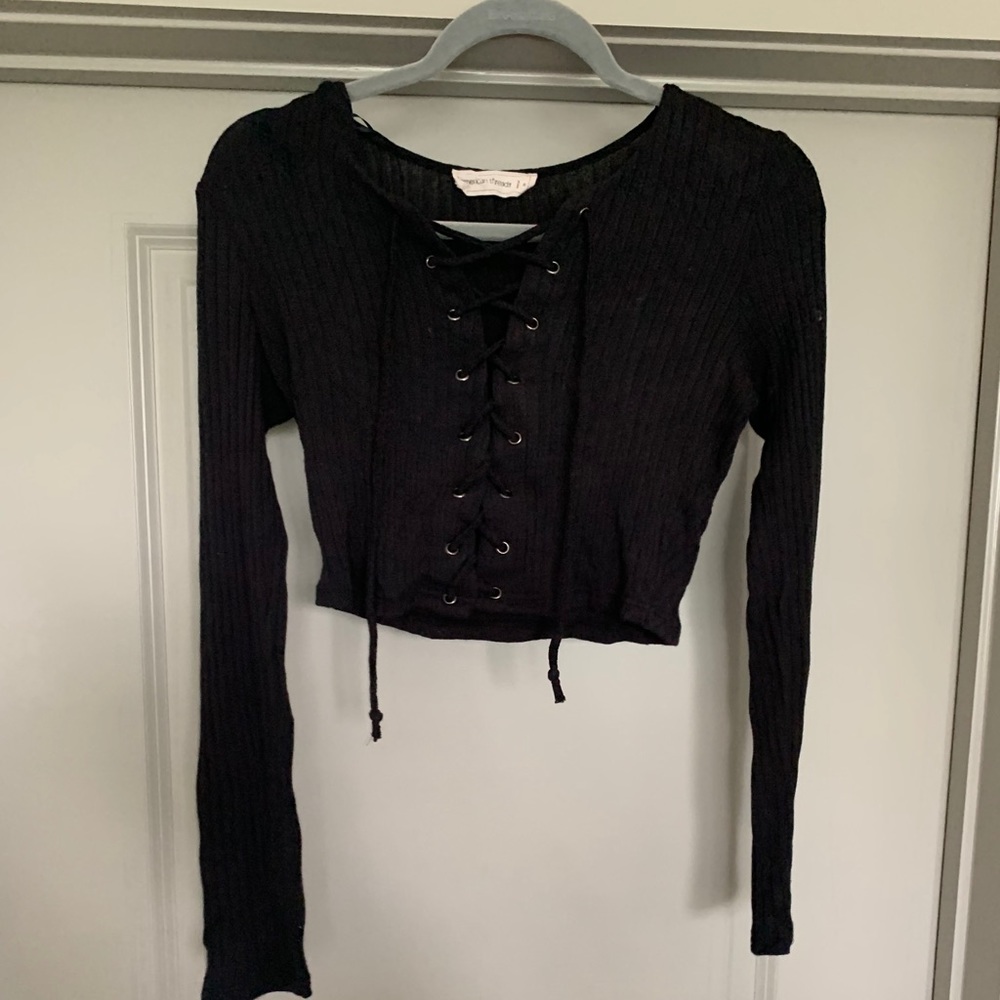 American Threads lace up crop top